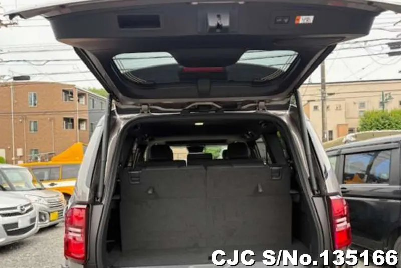 Toyota Land Cruiser 250 in Gold for Sale Image 4