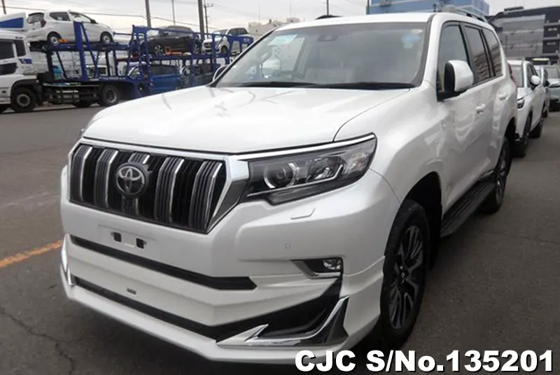 Toyota Land Cruiser Prado in Pearl for Sale Image 3