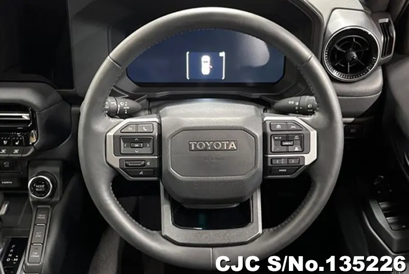 Toyota Land Cruiser 250 in White for Sale Image 8