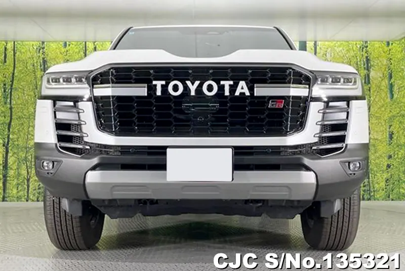 Toyota Land Cruiser in Pearl for Sale Image 4