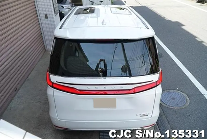Lexus LM500h in White for Sale Image 3