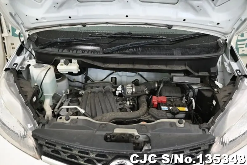 Nissan NV200 in White for Sale Image 11