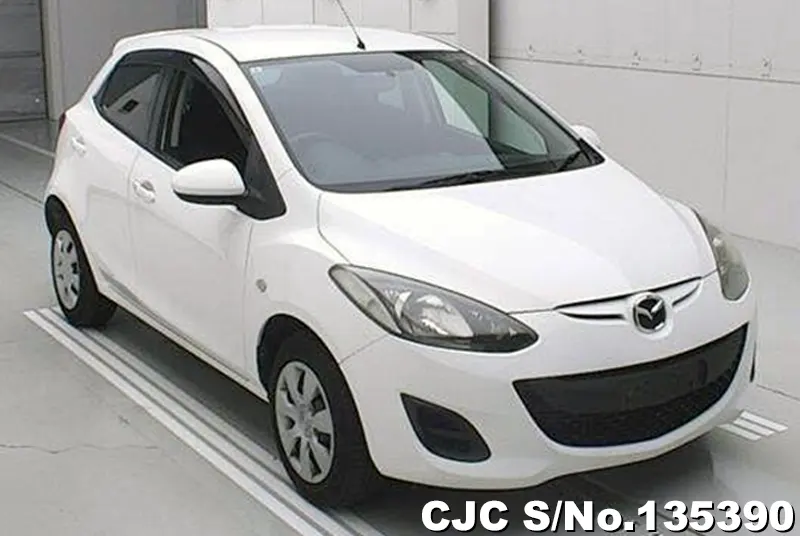 Mazda / Demio 2013
