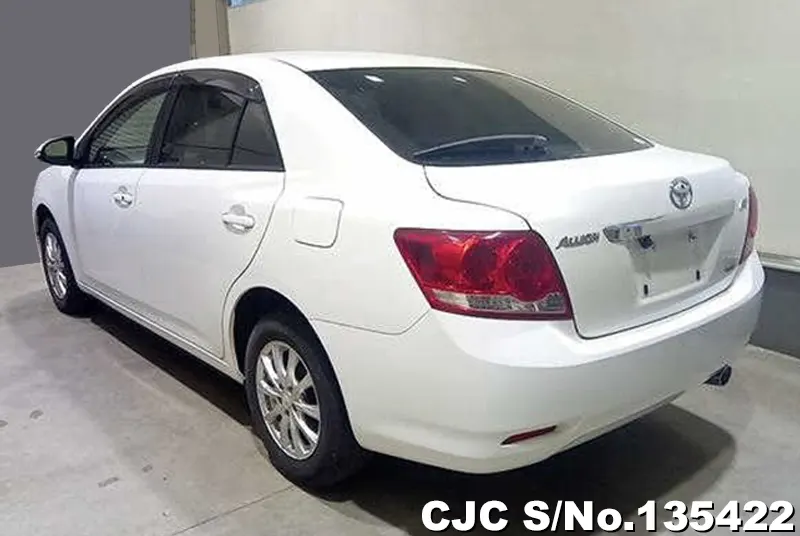 Toyota Allion in White for Sale Image 1