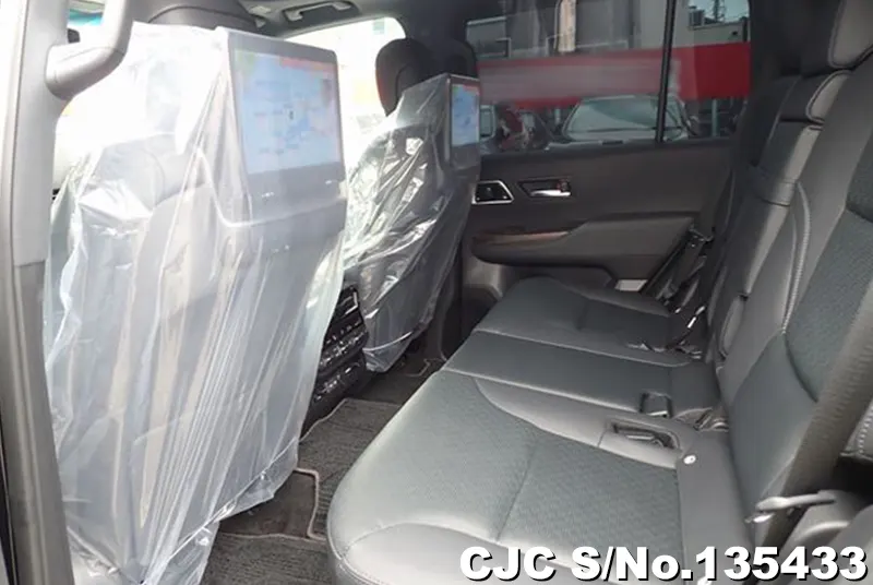 Toyota Land Cruiser in Black for Sale Image 14