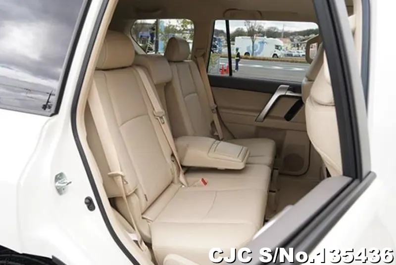 Toyota Land Cruiser Prado in Pearl for Sale Image 7