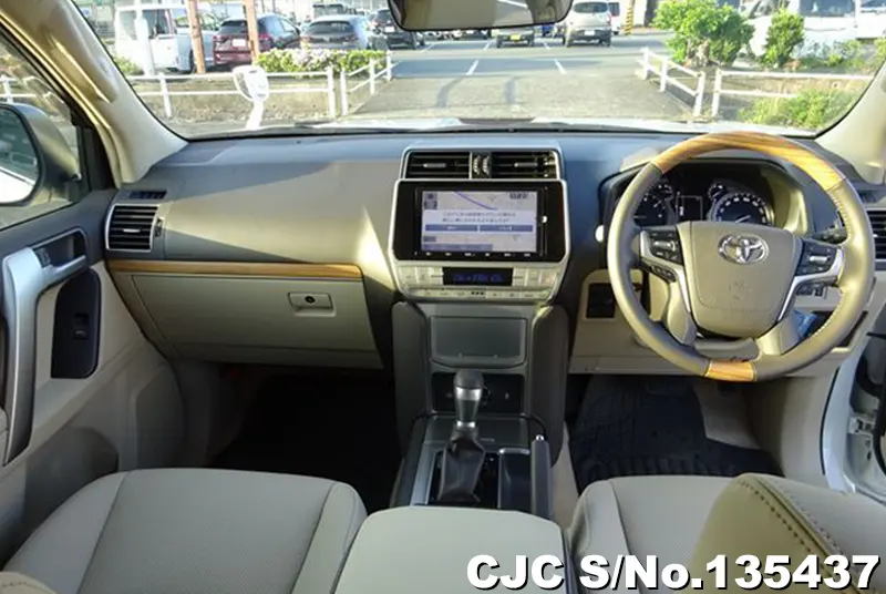 Toyota Land Cruiser Prado in Pearl for Sale Image 8