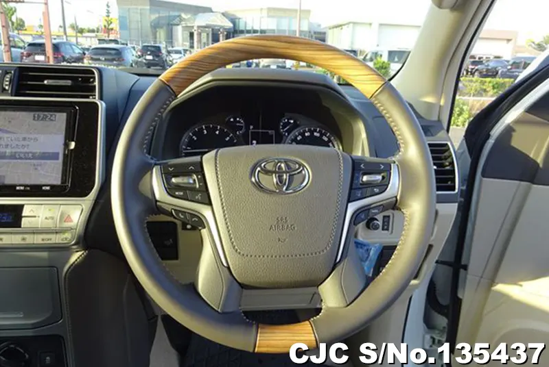 Toyota Land Cruiser Prado in Pearl for Sale Image 10