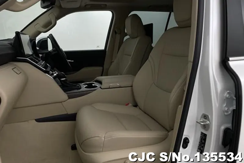 Toyota Land Cruiser in Pearl for Sale Image 7