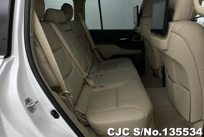 Toyota Land Cruiser in Pearl for Sale Image 8