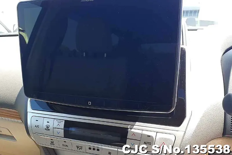 Toyota Land Cruiser Prado in Black for Sale Image 11