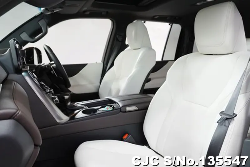 Lexus LX 600 in Black for Sale Image 6