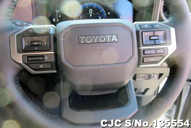 Toyota Land Cruiser 250 in Pearl for Sale Image 9