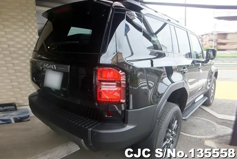 Toyota Land Cruiser 250 in Black for Sale Image 2