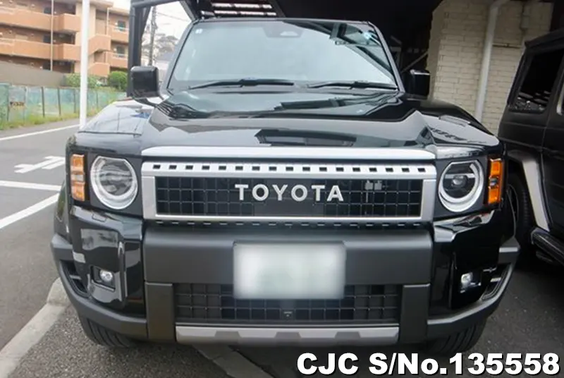 Toyota Land Cruiser 250 in Black for Sale Image 4