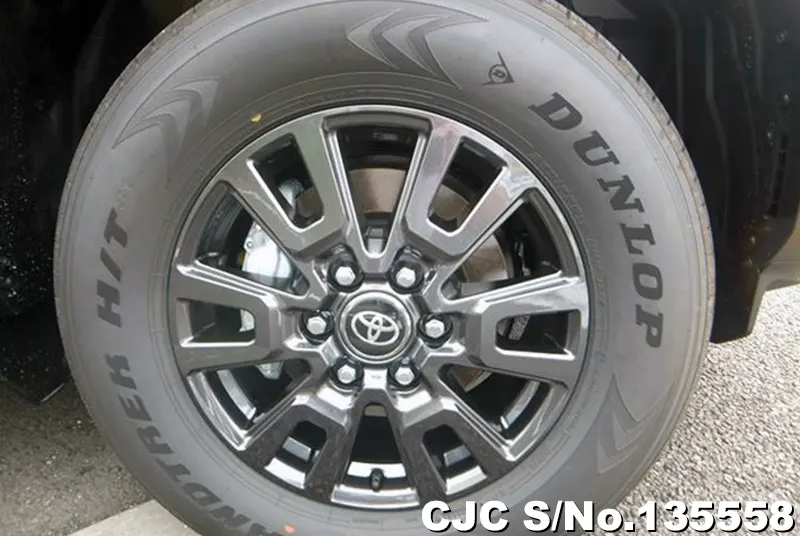 Toyota Land Cruiser 250 in Black for Sale Image 6