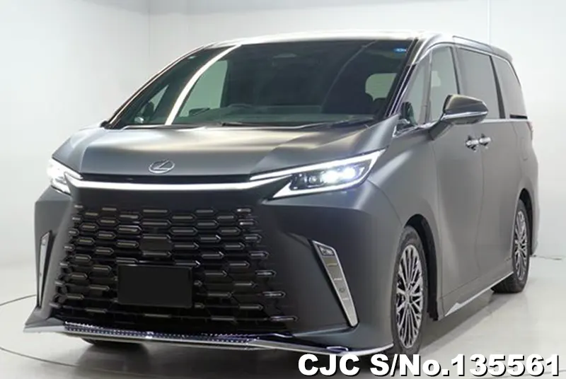 Lexus LM500h in Black for Sale Image 3