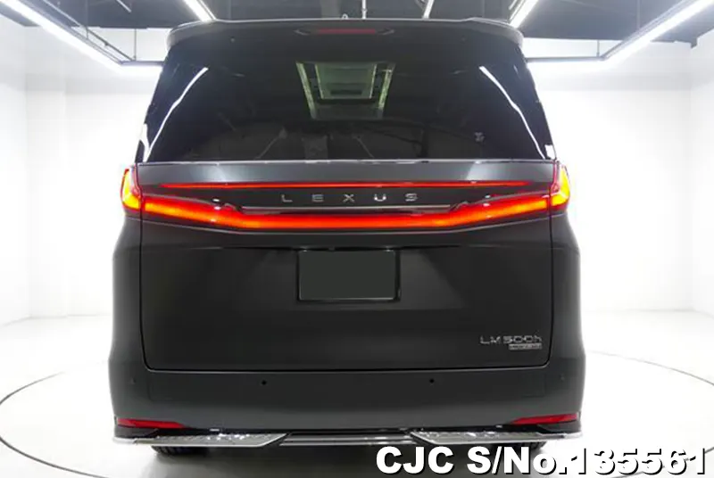 Lexus LM500h in Black for Sale Image 5