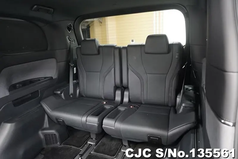 Lexus LM500h in Black for Sale Image 11