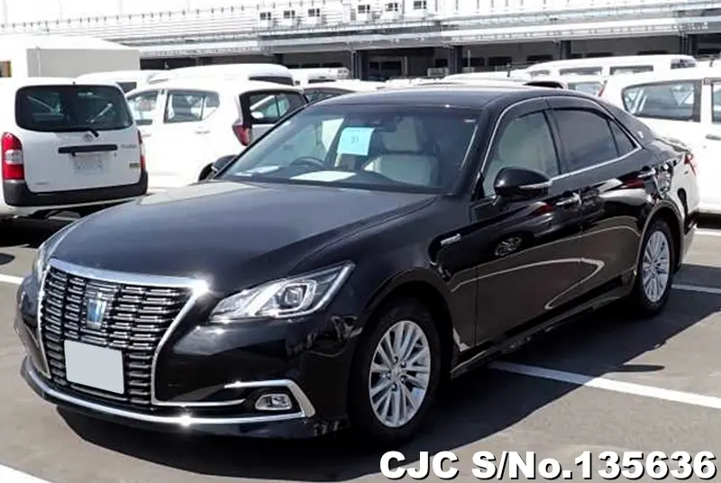 Toyota / Crown 2017