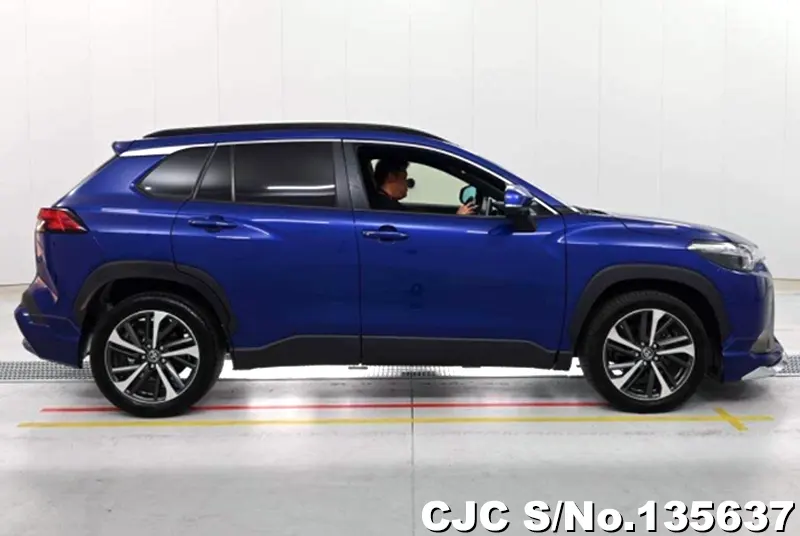 Toyota Corolla Cross in Blue for Sale Image 6