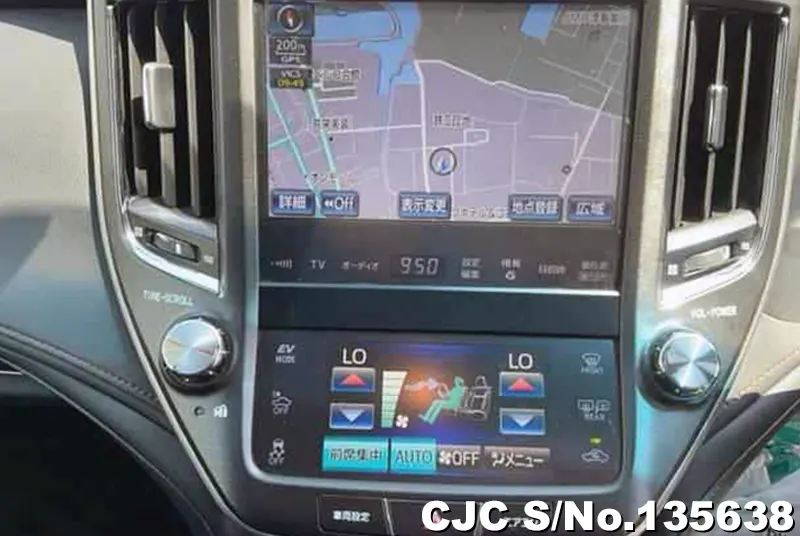 Toyota Crown in  for Sale Image 10