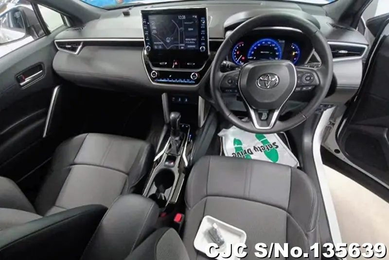 Toyota Corolla Cross in White for Sale Image 8