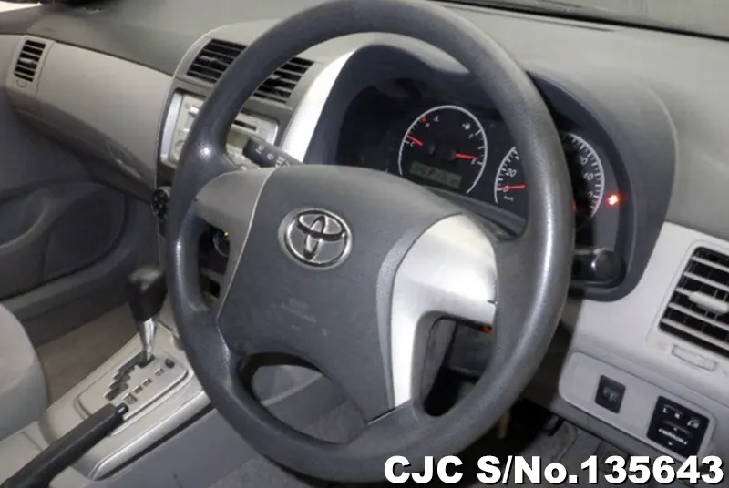 Toyota Corolla Axio in Silver for Sale Image 6