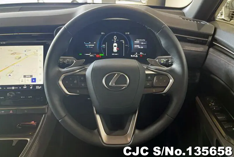 Lexus LBX in White for Sale Image 3