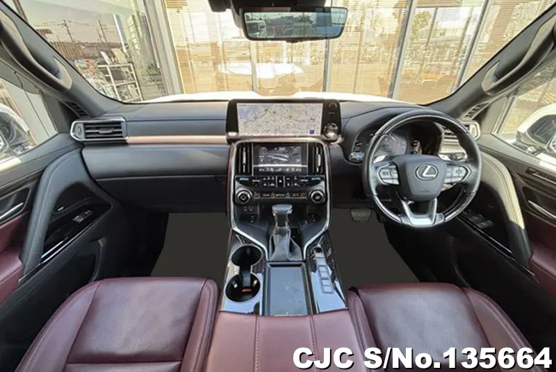 Lexus LX 600 in Pearl for Sale Image 8