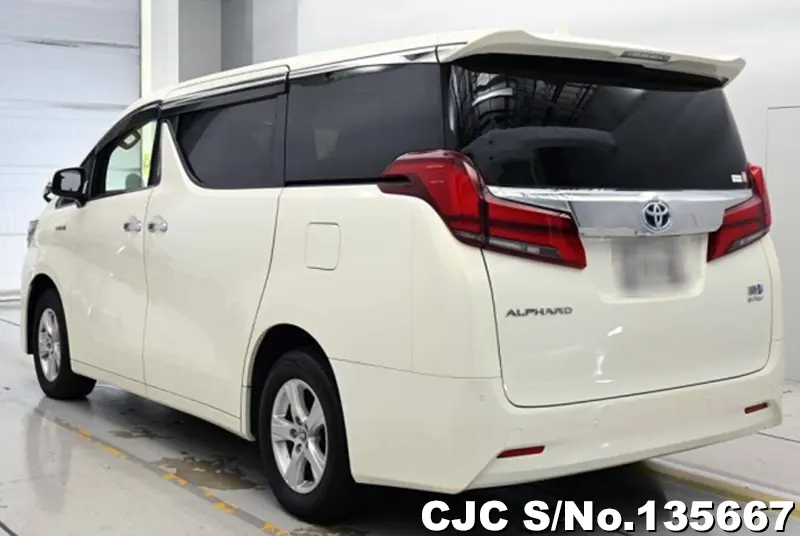 Toyota Alphard in White for Sale Image 1