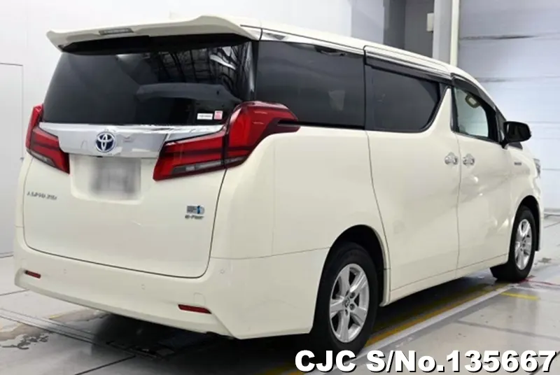 Toyota Alphard in White for Sale Image 2