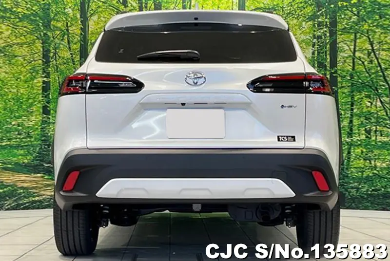 Toyota Corolla Cross in Pearl for Sale Image 5