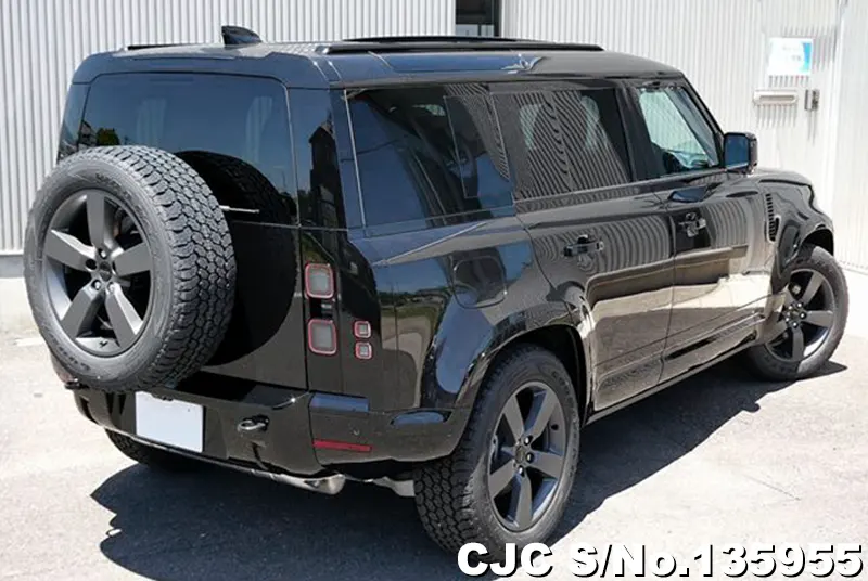 Land Rover Defender in Black for Sale Image 1