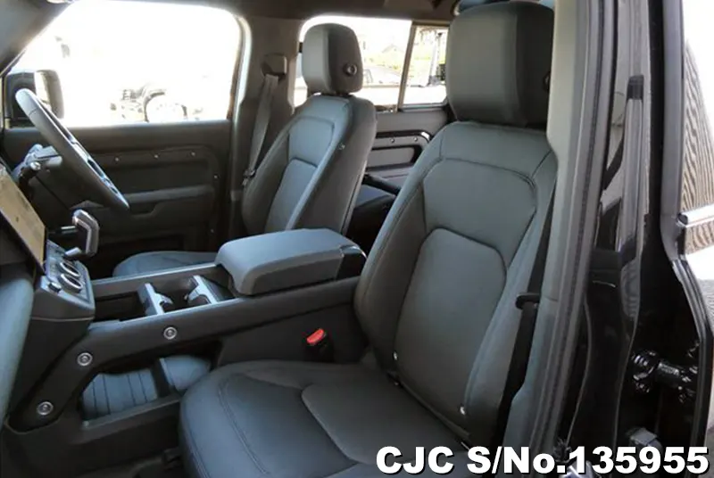Land Rover Defender in Black for Sale Image 9