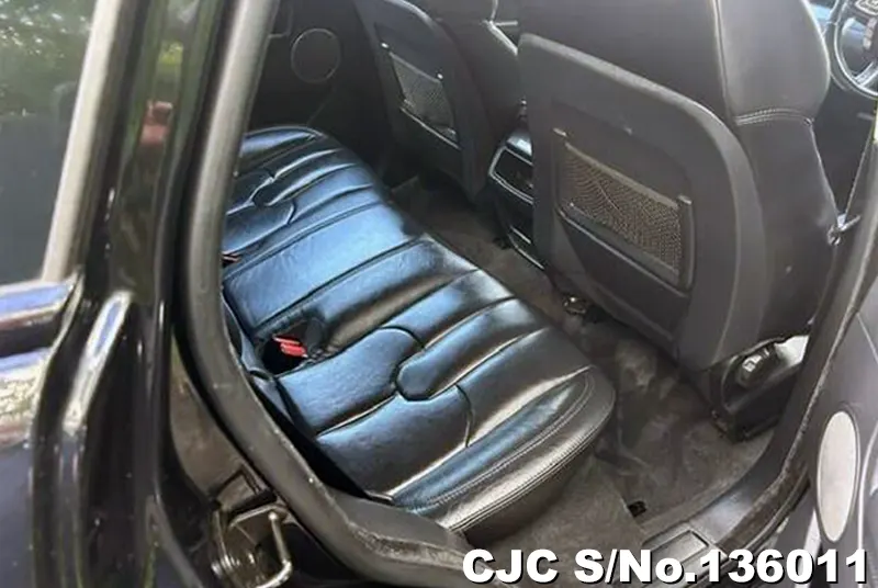 Land Rover Range Rover in Black for Sale Image 10