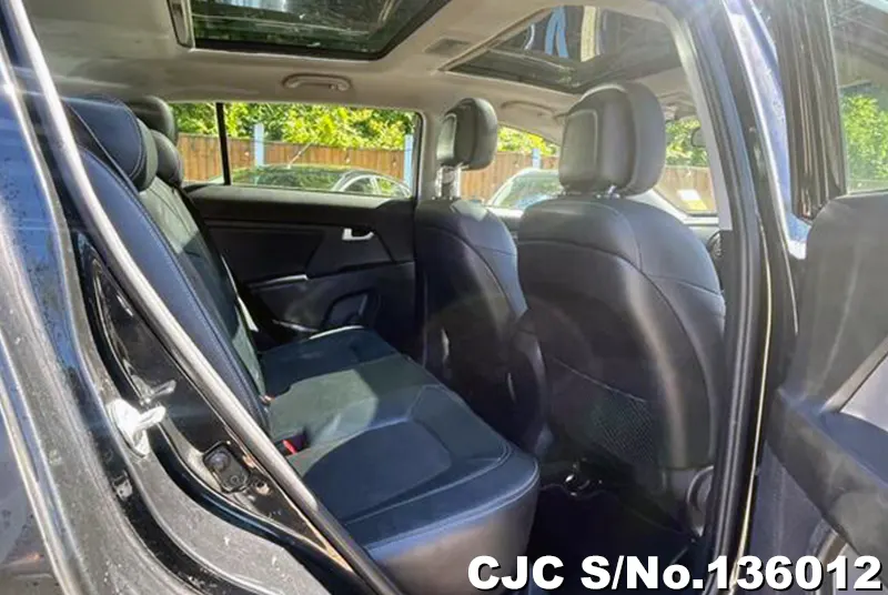 Kia Sportage in Black for Sale Image 12