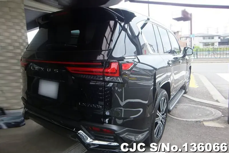 Lexus LX700H in Black for Sale Image 2