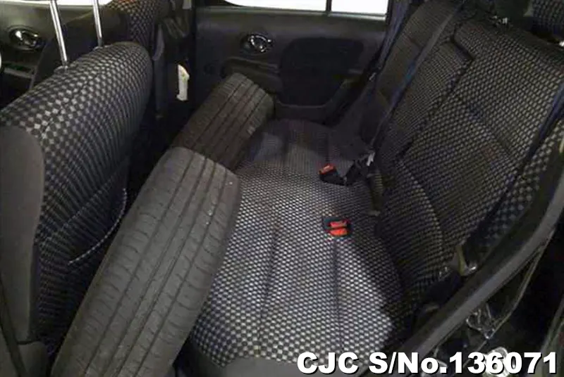 Nissan Cube in Black for Sale Image 4