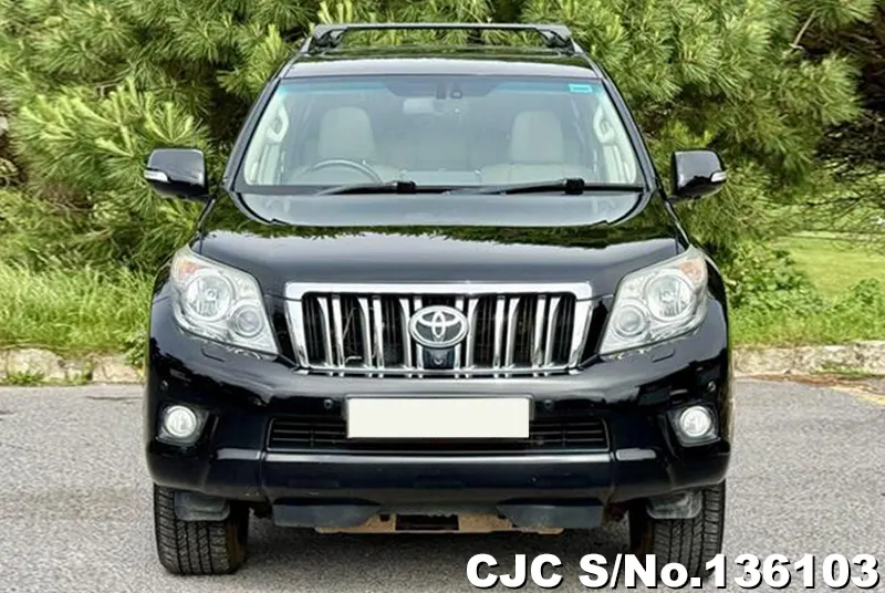 Toyota Land Cruiser Prado in Black for Sale Image 4