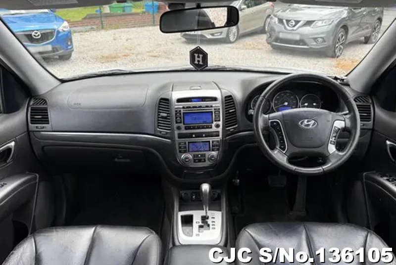Hyundai Santa FE in Silver for Sale Image 4