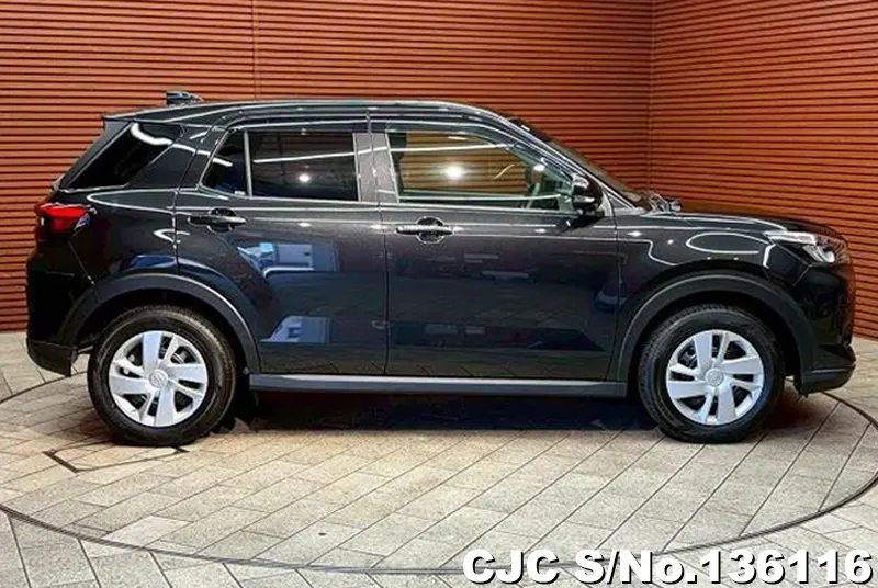 Toyota Raize in Black for Sale Image 3