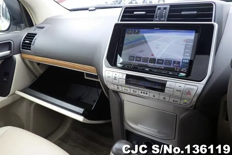 Toyota Land Cruiser Prado in Pearl for Sale Image 8