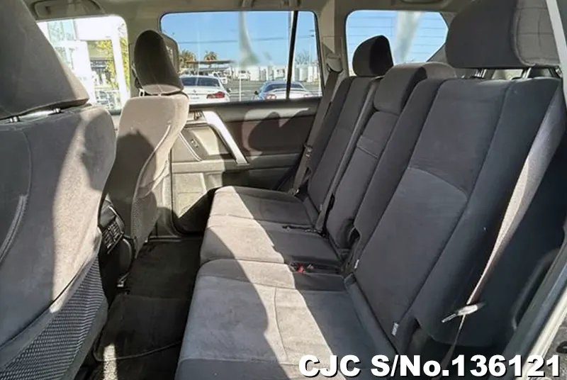 Toyota Land Cruiser Prado in Black for Sale Image 7