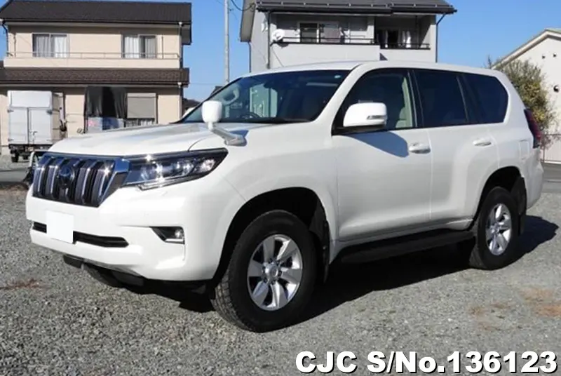 Toyota Land Cruiser Prado in Pearl for Sale Image 3