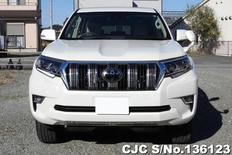Toyota Land Cruiser Prado in Pearl for Sale Image 4