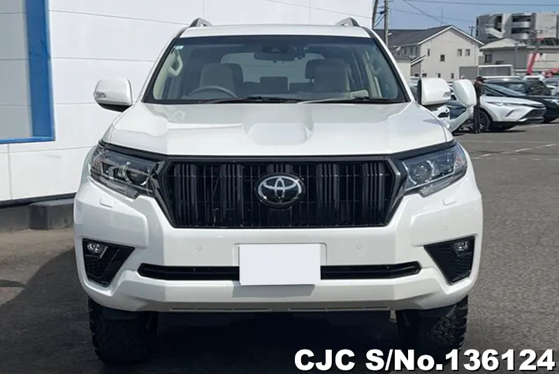 Toyota Land Cruiser Prado in Pearl for Sale Image 1