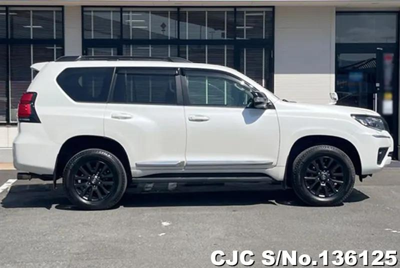 Toyota Land Cruiser Prado in Pearl for Sale Image 3