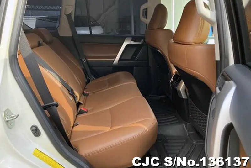 Toyota Land Cruiser Prado in Pearl for Sale Image 6