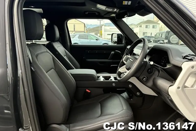 Land Rover Defender in Gray for Sale Image 8